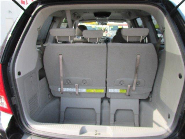 2007 Hyundai Entourage FWD 4dr Sport