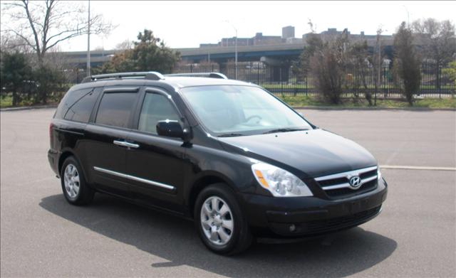 2007 Hyundai Entourage Unknown