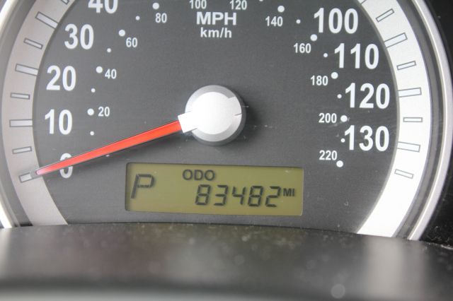 2007 Hyundai Entourage Unknown