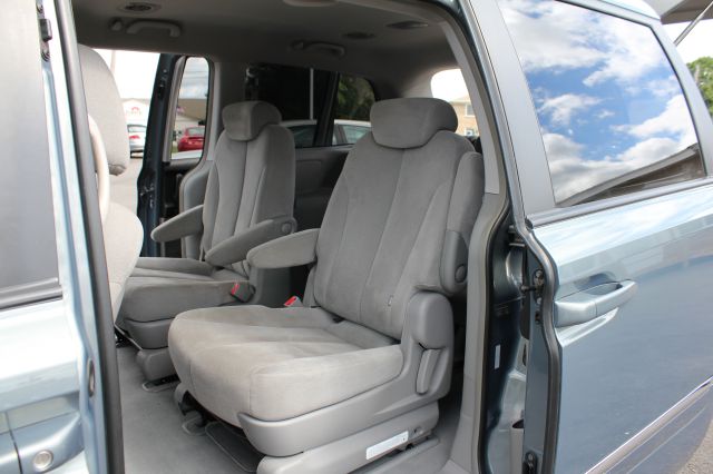 2007 Hyundai Entourage Unknown