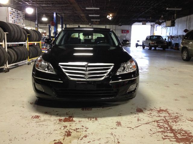 2009 Hyundai Genesis 1-LT