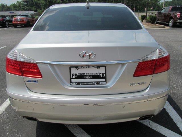 2009 Hyundai Genesis Adventurer Model 4WD