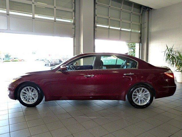 2009 Hyundai Genesis Unknown