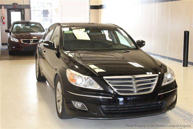 2009 Hyundai Genesis GLS 4 Dr Sedan FWD