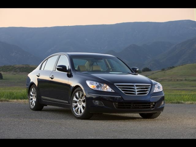 2010 Hyundai Genesis 4dr 4WD Limited