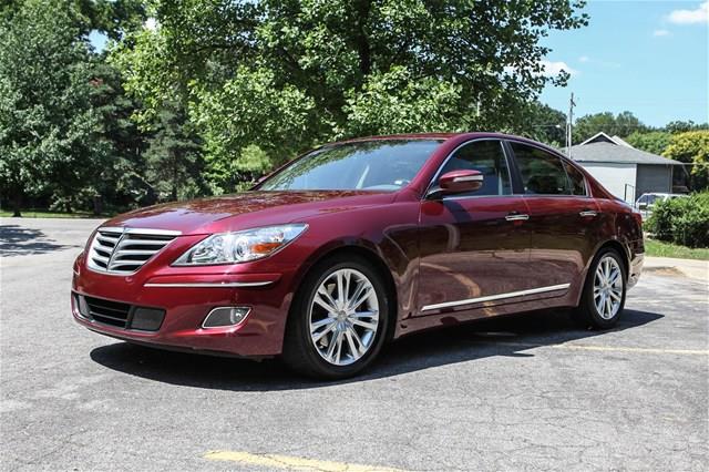 2010 Hyundai Genesis Adventurer Model 4WD