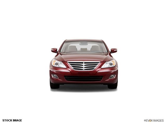 2011 Hyundai Genesis Unknown