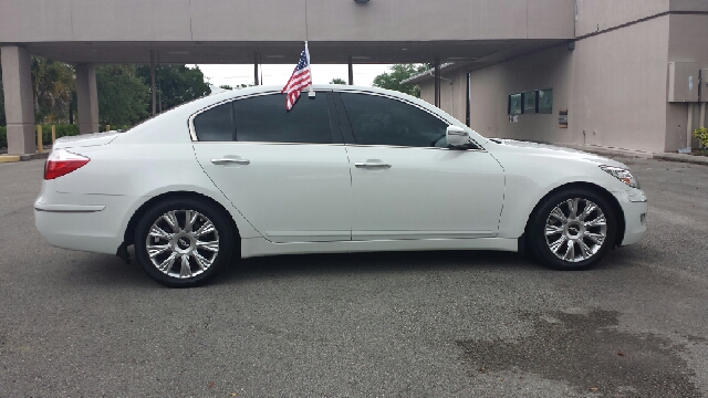 2011 Hyundai Genesis Quattor Ultra Sport 1.8T