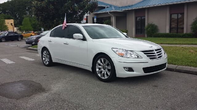 2011 Hyundai Genesis Quattor Ultra Sport 1.8T