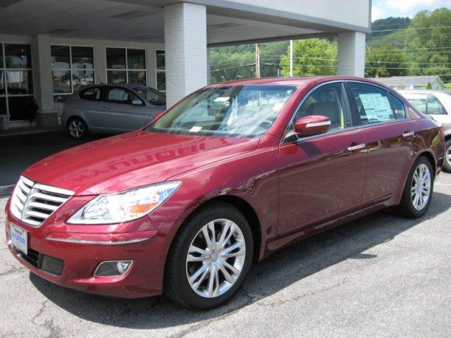 2011 Hyundai Genesis Adventurer Model 4WD
