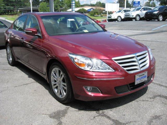 2011 Hyundai Genesis Adventurer Model 4WD