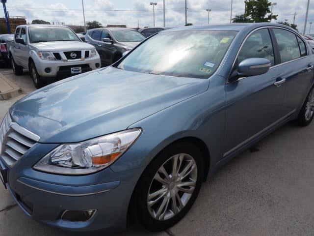 2011 Hyundai Genesis Adventurer Model 4WD