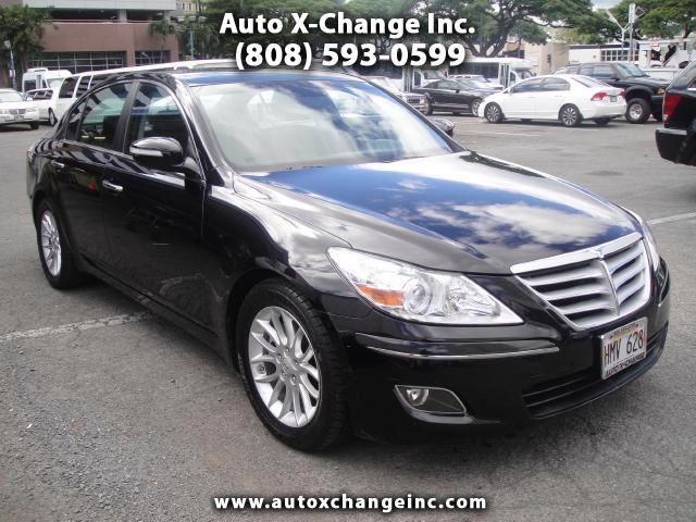 2011 Hyundai Genesis 1-LT