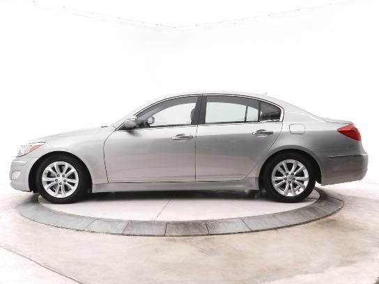 2012 Hyundai Genesis 1-LT