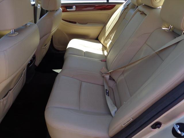 2012 Hyundai Genesis 4dr 4WD Limited