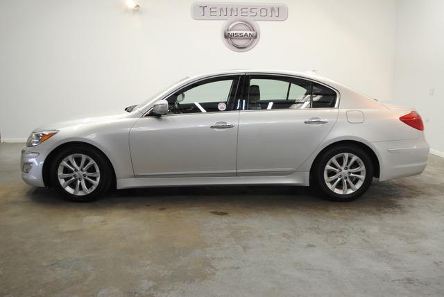 2013 Hyundai Genesis Adventurer Model 4WD