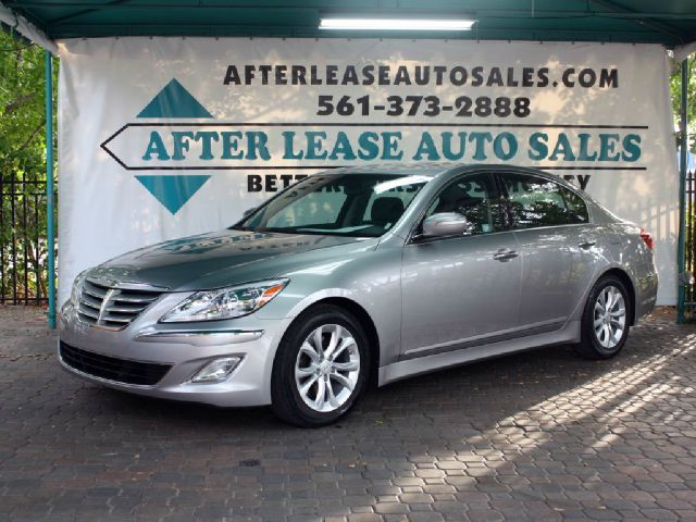 2013 Hyundai Genesis 750li Xdrive 1-ownerawdnavigation Sedan