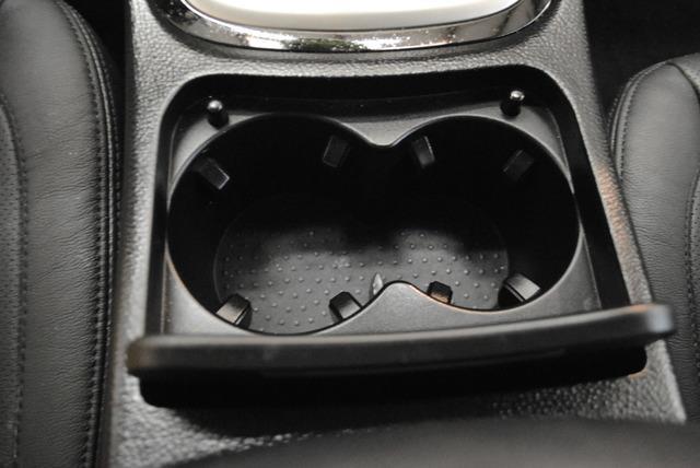 2013 Hyundai Genesis Adventurer Model 4WD