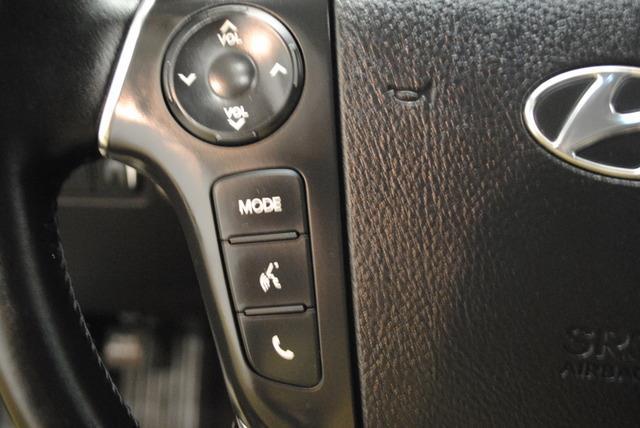 2013 Hyundai Genesis Adventurer Model 4WD