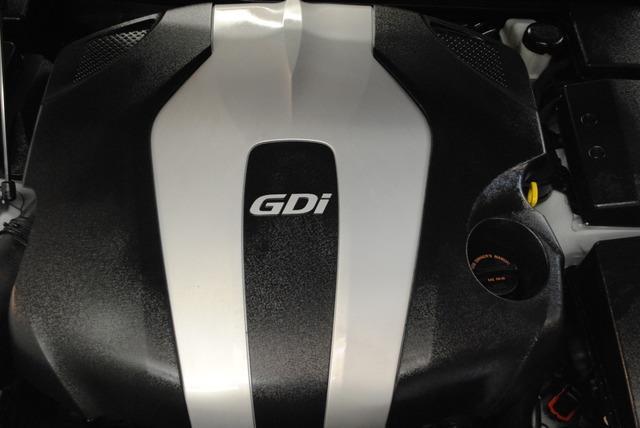 2013 Hyundai Genesis Adventurer Model 4WD