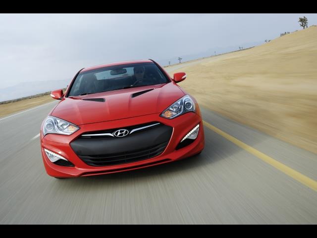 2013 Hyundai Genesis GS Hatchback Coupe 2D