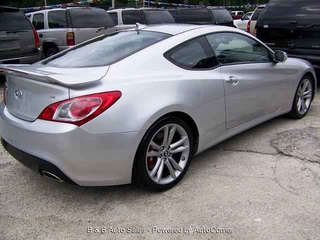 2010 Hyundai Genesis Coupe Unknown