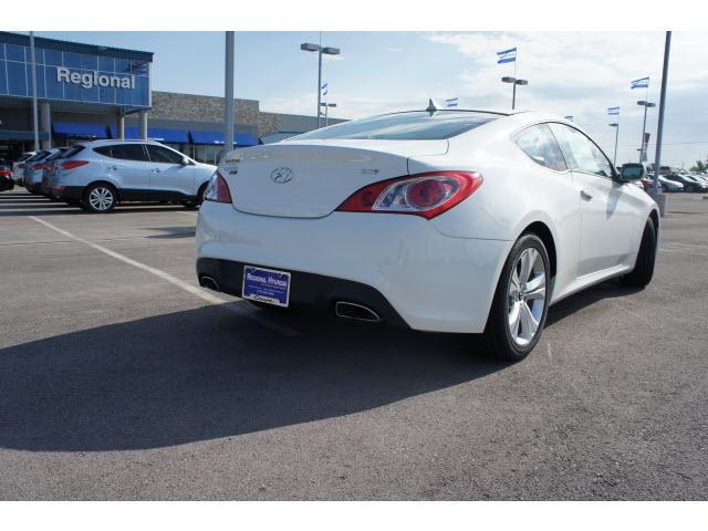 2011 Hyundai Genesis Coupe 4matic 4dr 3.5L AWD SUV