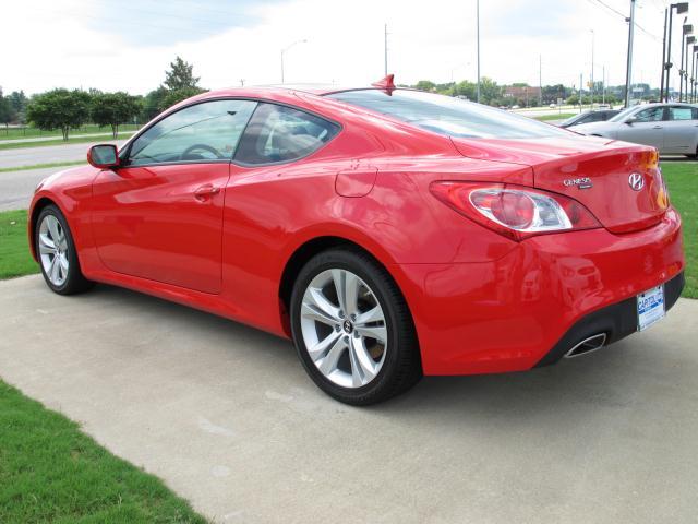 2012 Hyundai Genesis Coupe Wagon SE