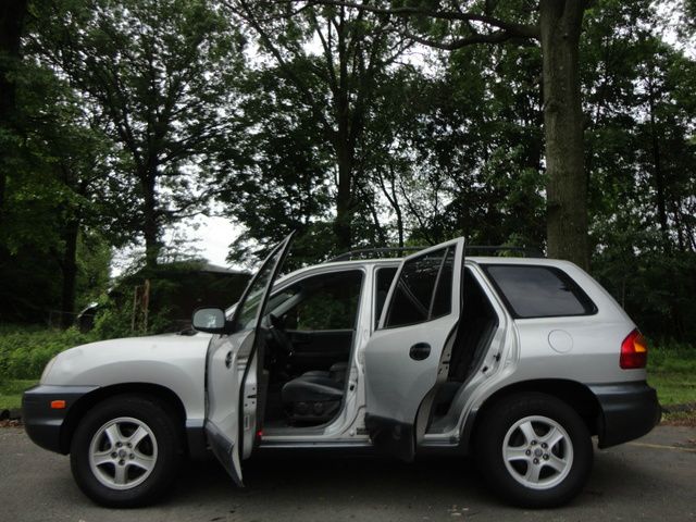 2001 Hyundai Santa Fe S Sedan