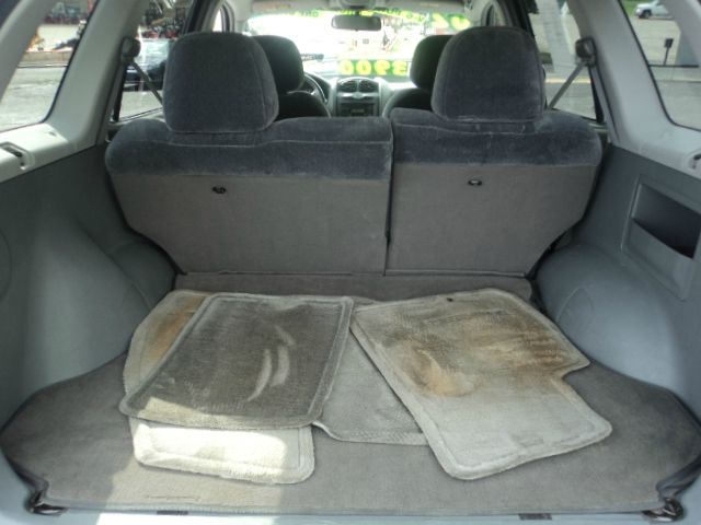 2002 Hyundai Santa Fe LS Truck