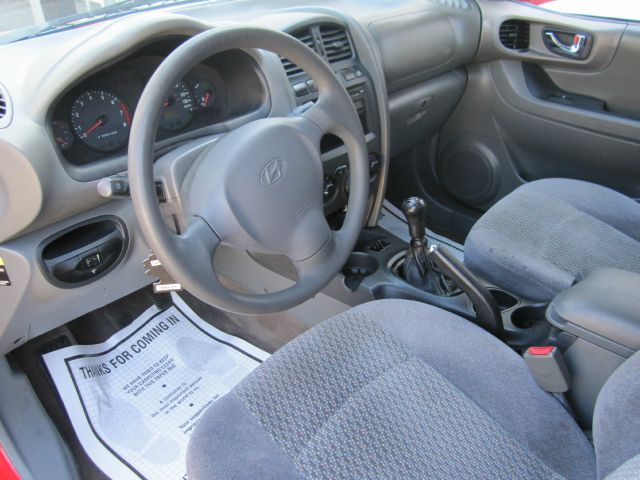 2003 Hyundai Santa Fe S Sedan