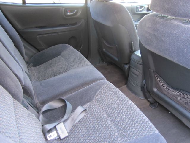 2003 Hyundai Santa Fe S Sedan