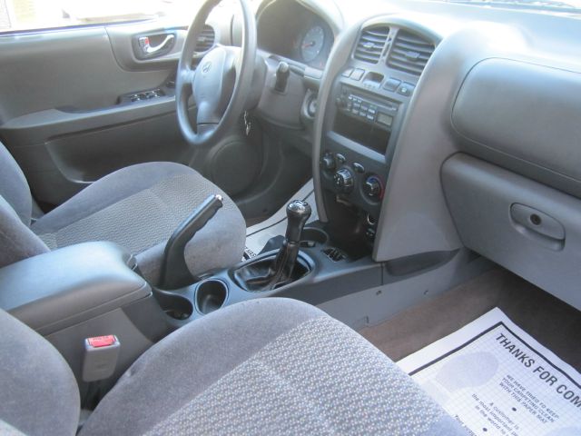 2003 Hyundai Santa Fe S Sedan