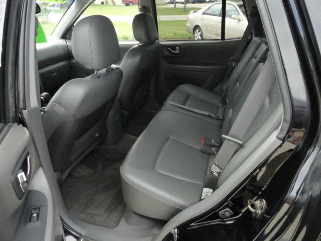 2003 Hyundai Santa Fe LS Truck