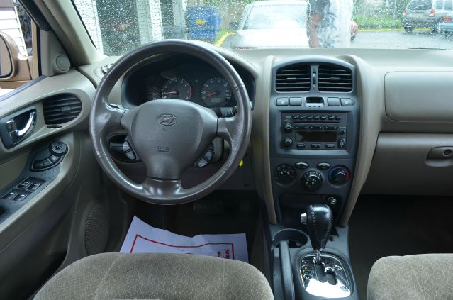 2003 Hyundai Santa Fe FWD 4dr Sport