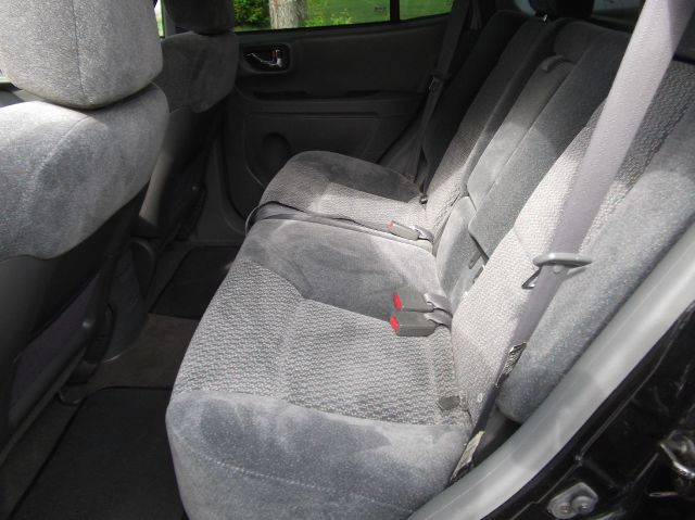 2003 Hyundai Santa Fe S Sedan