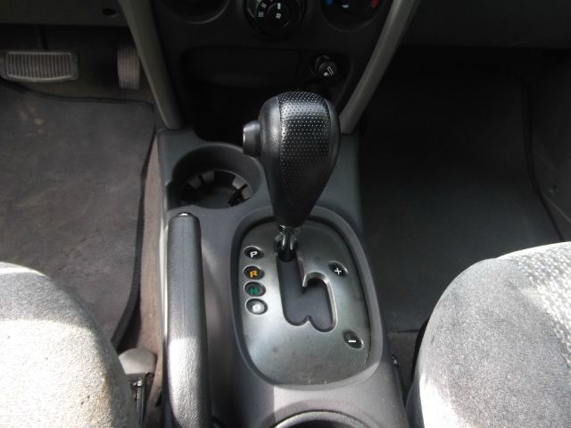 2003 Hyundai Santa Fe S Sedan