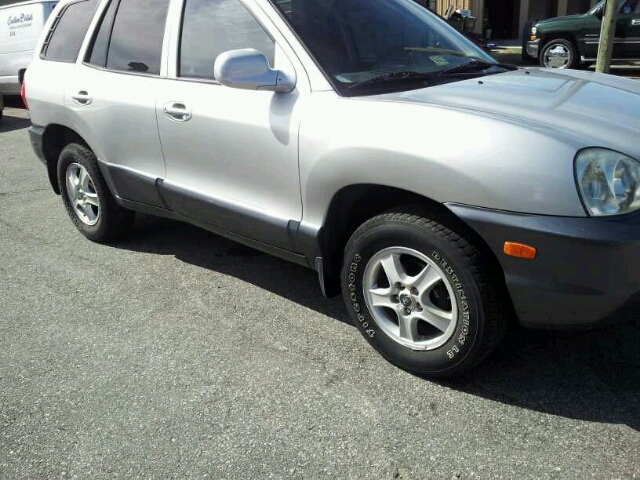 2004 Hyundai Santa Fe 4 Dr Sdn