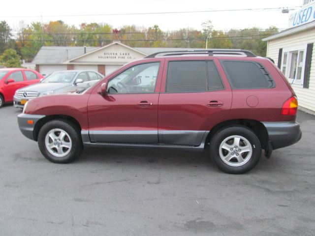 2004 Hyundai Santa Fe 4dr Sdn 2.4L FWD