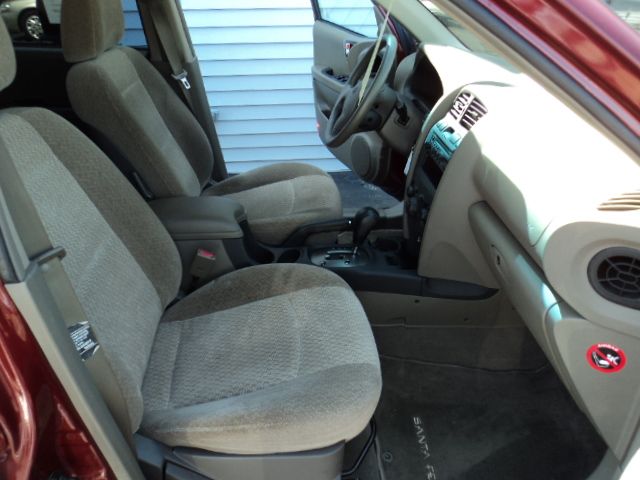 2004 Hyundai Santa Fe Quad Coupe 3