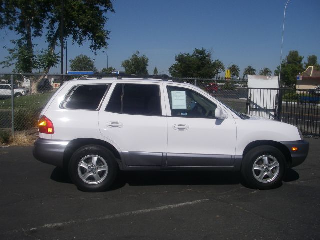 2004 Hyundai Santa Fe Reg Cab 135 WB