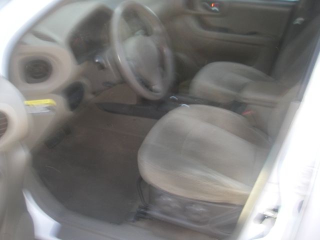 2004 Hyundai Santa Fe Reg Cab 135 WB