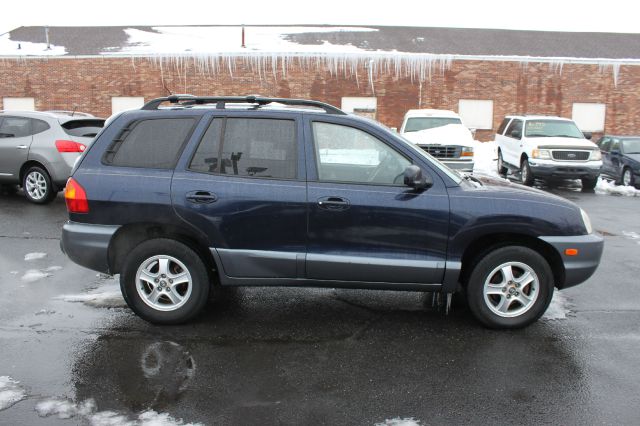 2004 Hyundai Santa Fe Base