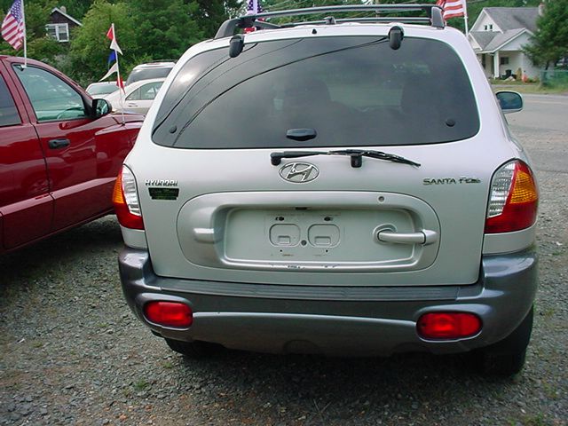2004 Hyundai Santa Fe Base