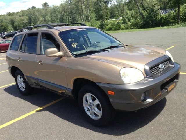 2004 Hyundai Santa Fe 4dr Sdn 2.4L FWD