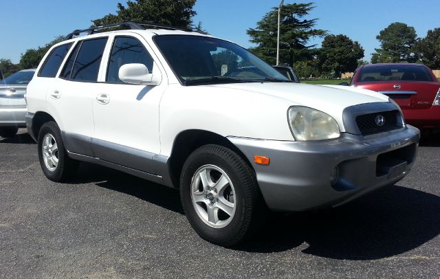 2004 Hyundai Santa Fe FWD 4dr Sport