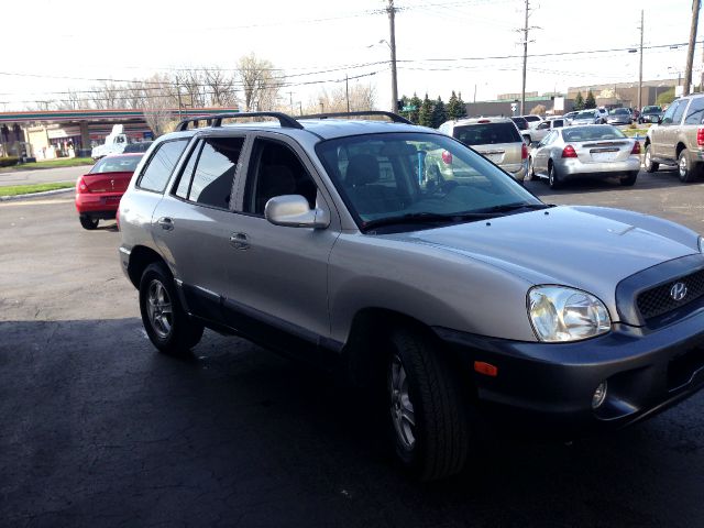 2004 Hyundai Santa Fe FWD 4dr Sport