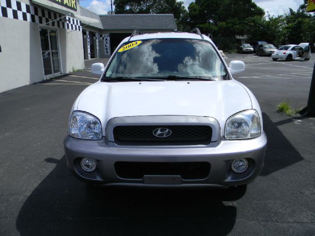 2004 Hyundai Santa Fe Reg Cab 135 WB
