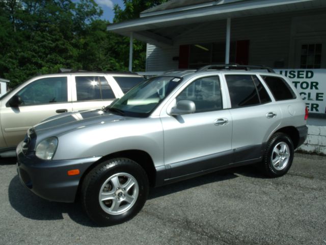 2004 Hyundai Santa Fe LS Truck