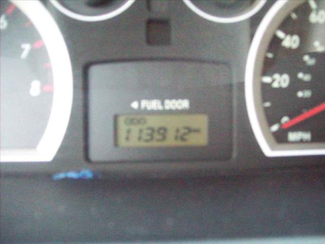 2005 Hyundai Santa Fe C230 2dr Cpe 2.3L Coupe